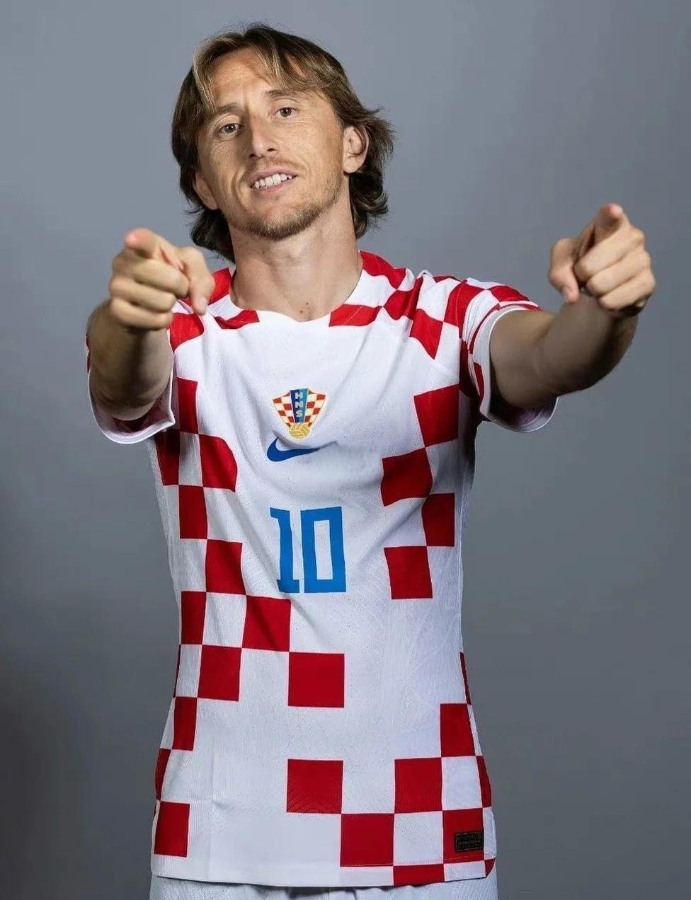 邮报：纽卡寻找前锋受挫，若无符合预期的报价不会放走伊萨克