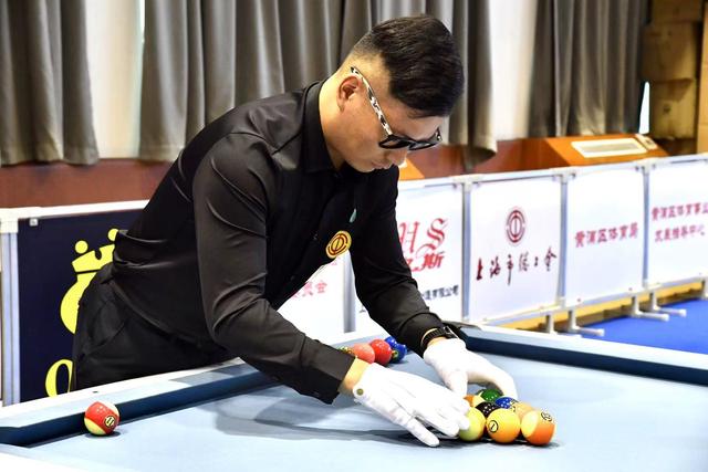 大巴黎官宣：年輕中場米丘特租借至代米爾體育.