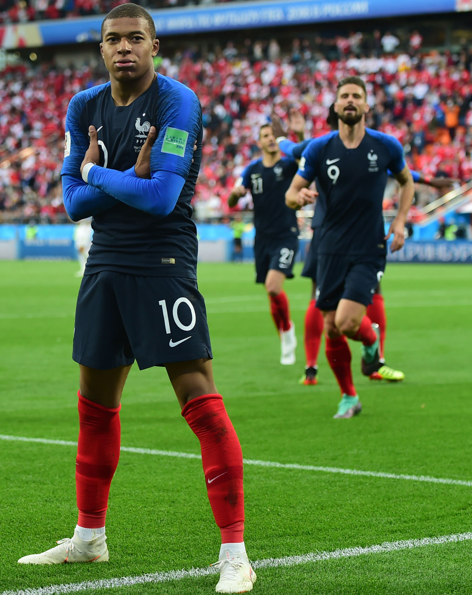 媒体人：新疆将和前北京小外纳托尔签约 球员上季场均13+5