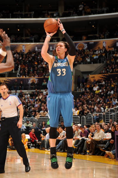 罗马诺：富勒姆在就签下丘库埃泽和矿工边锋凯文进行谈判