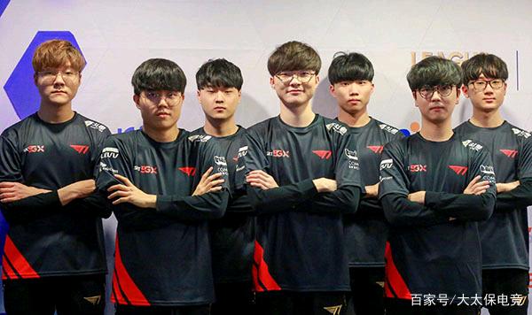 网站或足球 网站或足球