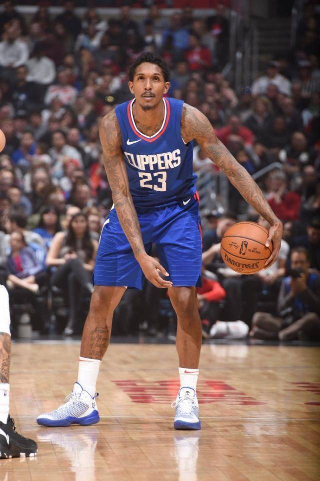 多特开场哨 圣保利：嚯嚯嚯，夸脏哦，这都有分拿