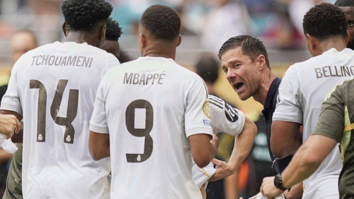 [中超]最后时刻进两球 上海海港五连胜.